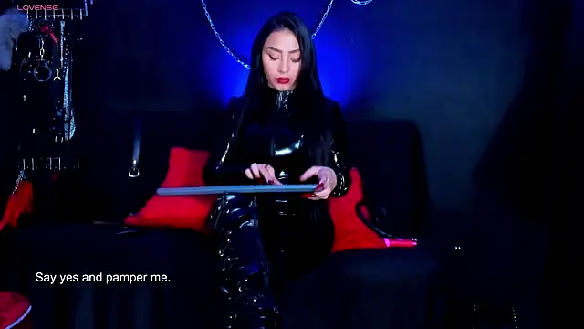 Chat +18 de SamiraGlow ao vivo