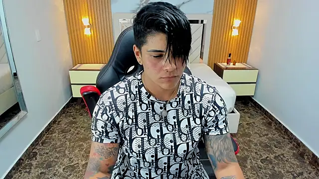 KAROLLJONES1 Chat XXX in diretta