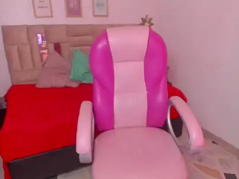 charlotte_karter's Live XXX Chat