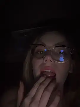 NicoleCut – Naživo XXX chat