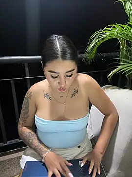 Sophie_Dreamss' Live XXX Chat