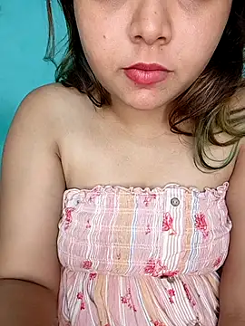 Midnight_Craving Show in webcam