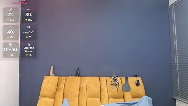 KendraaSimons élő XXX-chatje