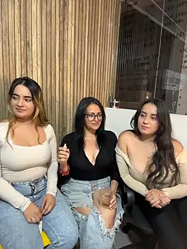 Antonella_Julieta's Webcam Show