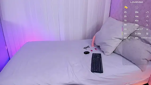 Aleyla_narvaez élő XXX-chatje