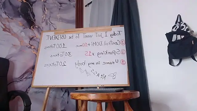 Astrid_Porno's Webcam Show