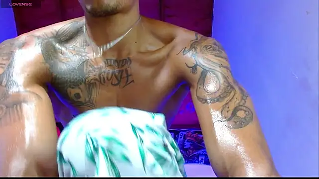 DARK_BLACK_0 – Live XXX-chat