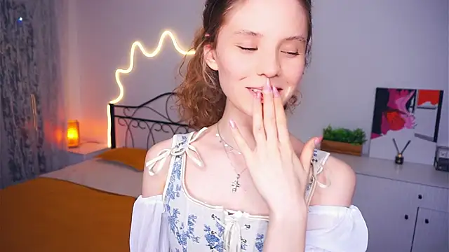 MyrleKnerr's Webcam Show