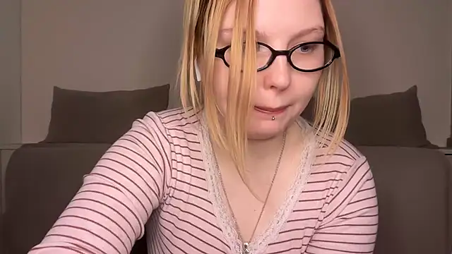 Czat XXX na żywo – Ophelia_Ritz