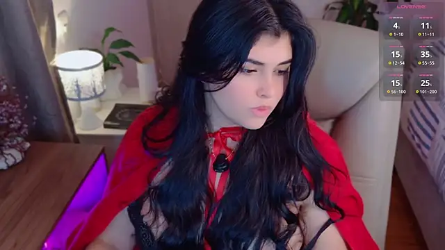 دردشة Nannicutee الجنسية المباشرة