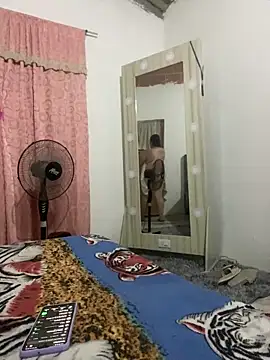 Chat XXX en directo de NataMonroe