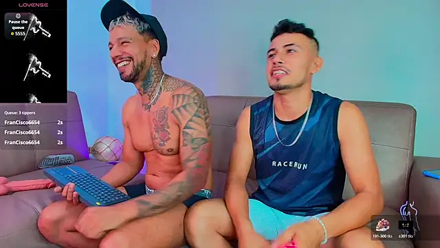 XXX chat uživo modela Valentiinoss