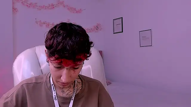 Czat XXX na żywo – Luci_Rose