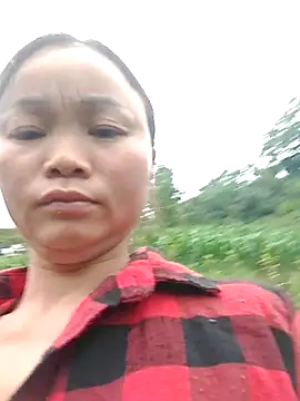 Tieuvy122 网络视讯表演