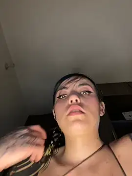 i_am_nina_のライブXXXチャット