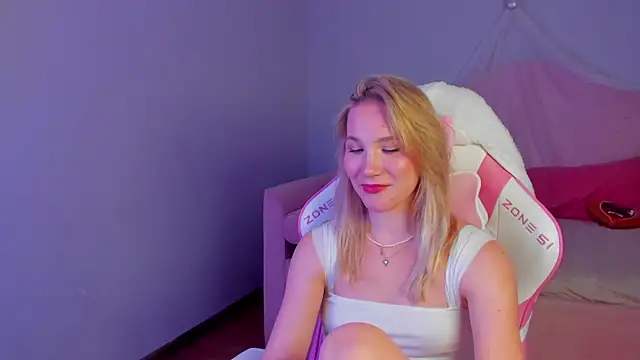 ElaraVoltage Live XXX-Chat