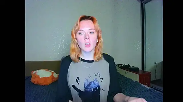 Вебкам-шоу Little_fox404