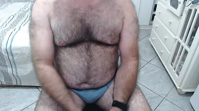 MysterBearMG webcam show
