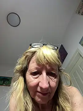 MatureKim Webcam-Show