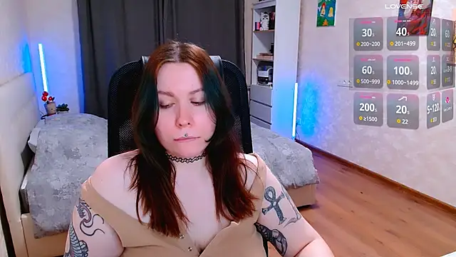 Forest-Fairy Adlı Modelin Canlı XXX Sohbeti