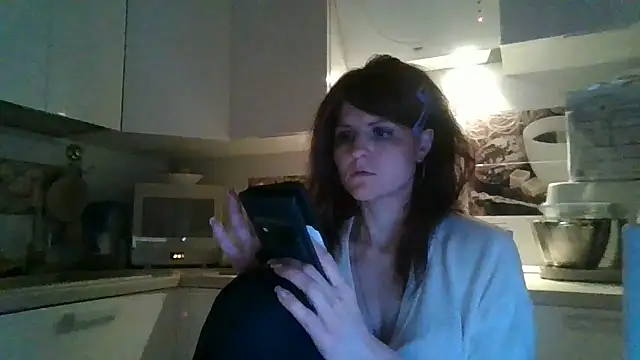 Онлайн чат XXX Arivonne