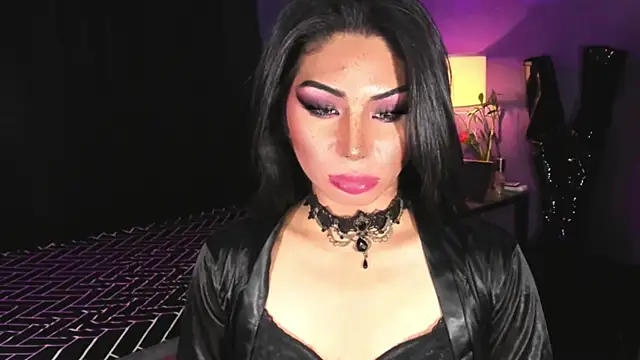 Вебкам-шоу MaxxineMorenaTs