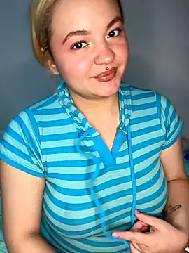 Naiara_Sex_のライブXXXチャット