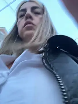 Paulinaa_bella – webcam-show