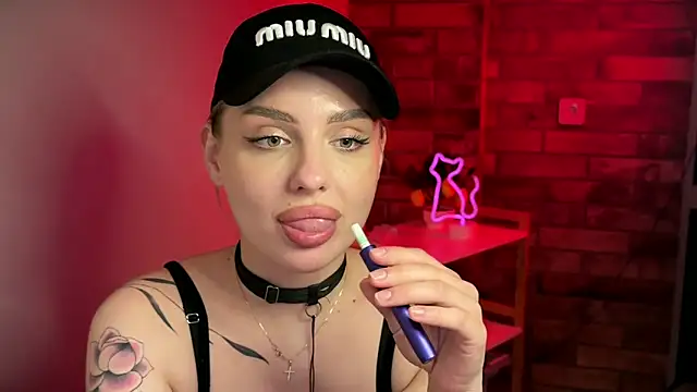 Chatroom XXX en direct de mari_grey