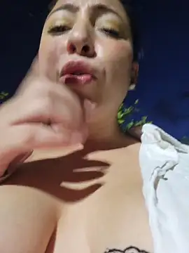 Chat XXX Live VickyHoult