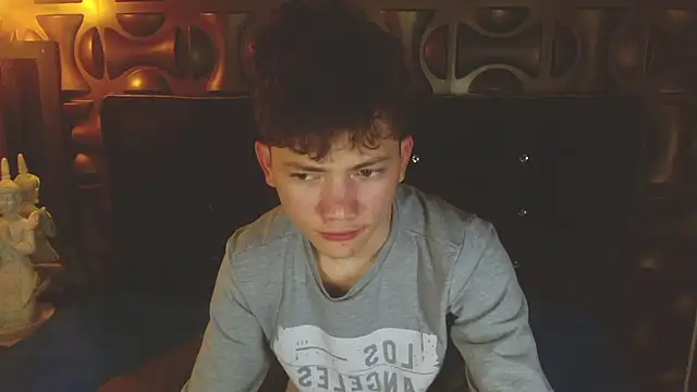 cruz_dante 现场XXX聊天