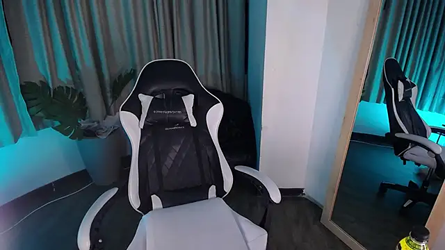 lexy_the_best: απευθείας συνομιλία ΧΧΧ