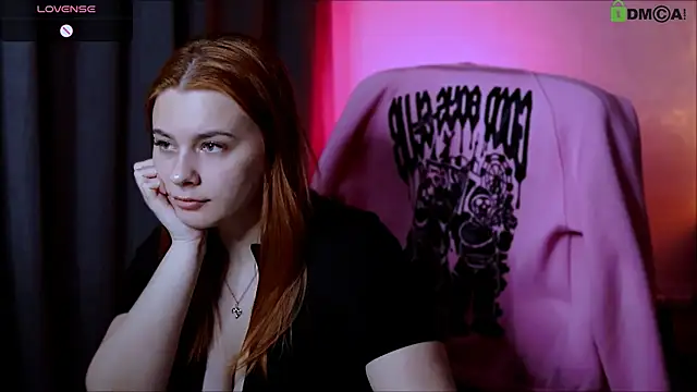 red__dizzy Adlı Modelin Canlı XXX Sohbeti
