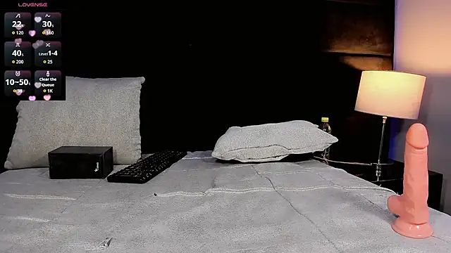 Chat +18 de CuteMiaaa ao vivo