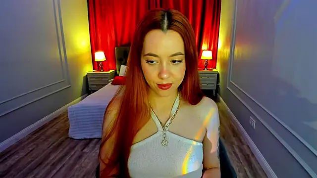 BloomAndFun's Live XXX Chat