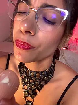 elegant__rouse 现场XXX聊天