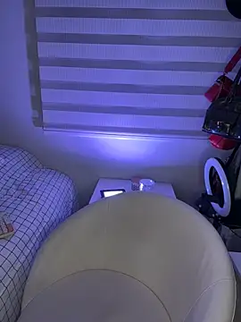 keilelewisのライブXXXチャット