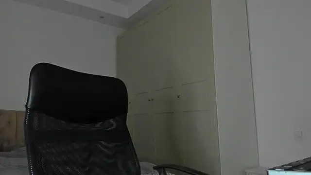 دردشة cloudymastersss الجنسية المباشرة