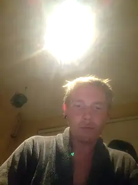 piercingpik: вебкам-шоу