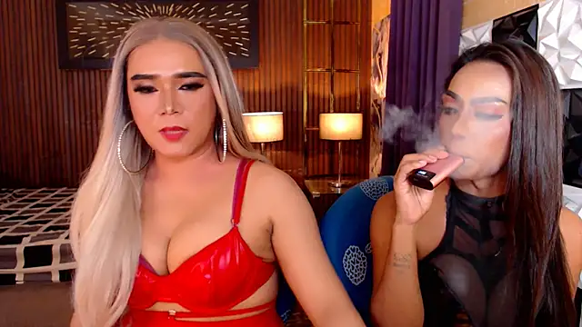 แชท XXX สดของ SeductiveAshleyTS