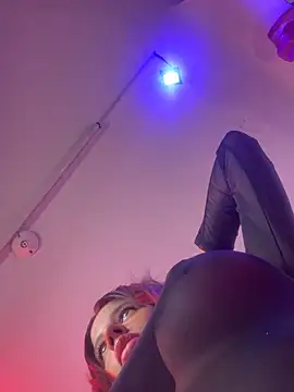 Bella_Bauerr2 Adlı Modelin Canlı XXX Sohbeti