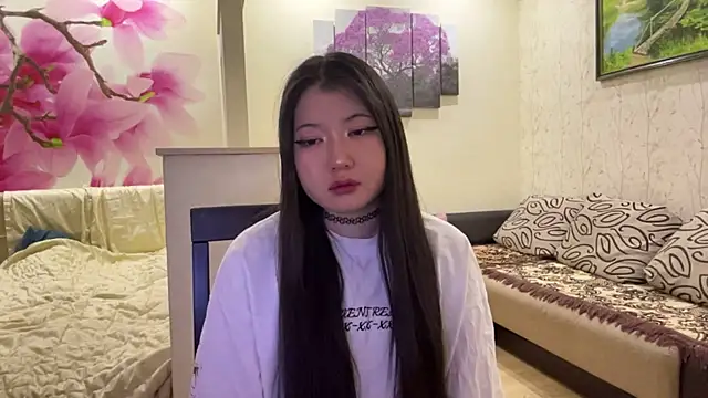 Živý XXX chat MaeRaads