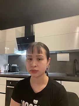 Just-Lilly Live XXX-chat