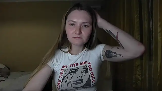 Chat +18 de Belle_Brooks ao vivo