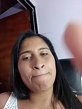 SofiaMendez1_'s Live XXX Chat