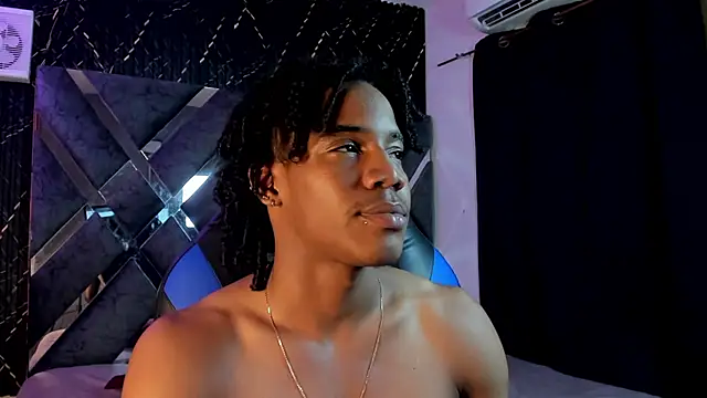 axel_silva4's Webcam Show