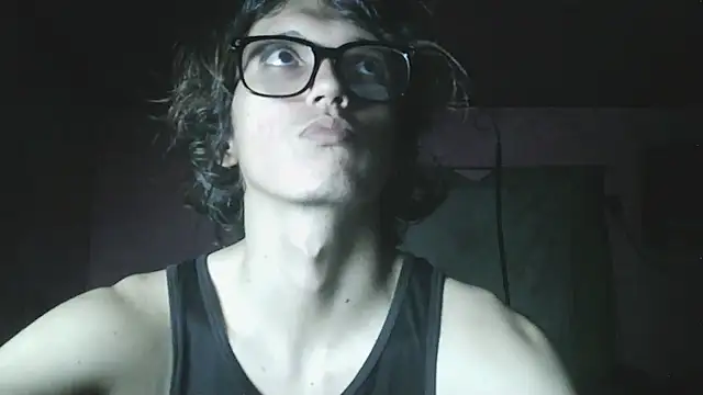 Webkamerová show cherryuwu