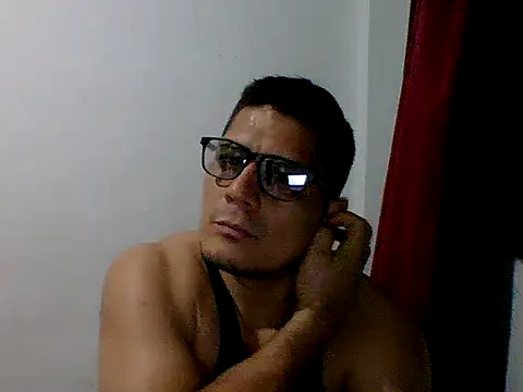 Yeyeyleidi Chat XXX in diretta