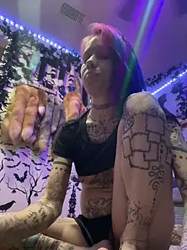 Toxii- Live XXX-Chat