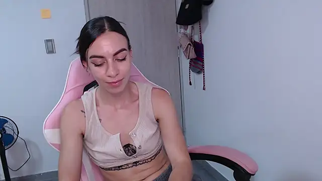 Онлайн чат XXX angel_girl0610